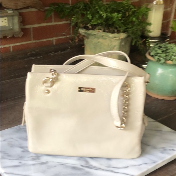 kate spade Handbags - Kate Spade Phoebe shoulder bag